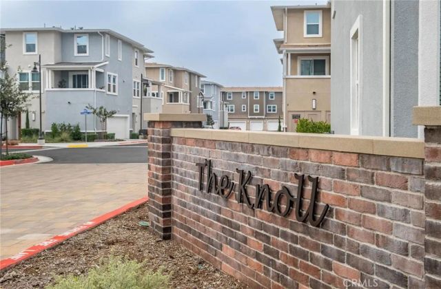 212 Farley Ln, Pomona, CA 91767