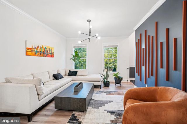 8761 ELLIS MILL DR, Gainesville, VA 20155