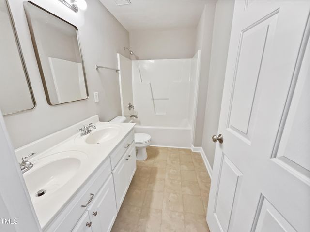 459 Windgate Drive, Clayton, NC 27527