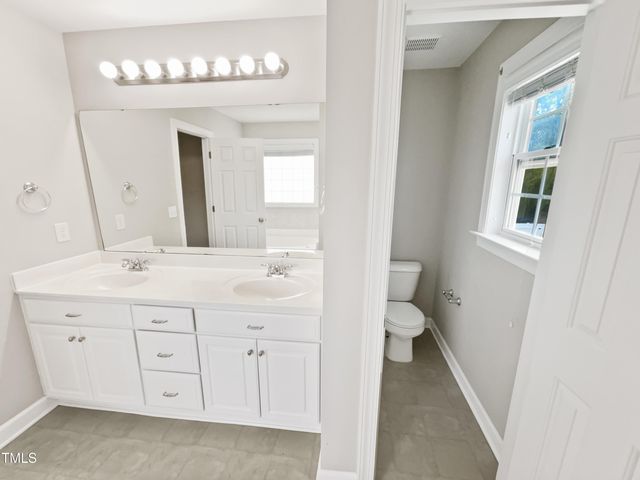459 Windgate Drive, Clayton, NC 27527