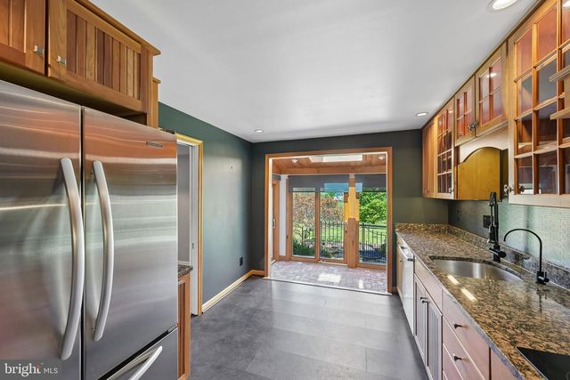 817 SHARON CIR, West Chester, PA 19382