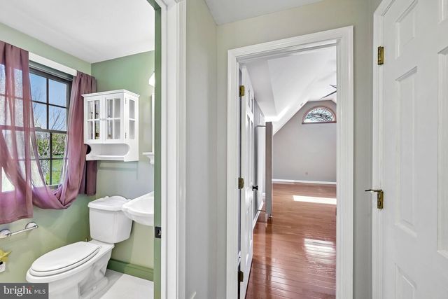 817 SHARON CIR, West Chester, PA 19382