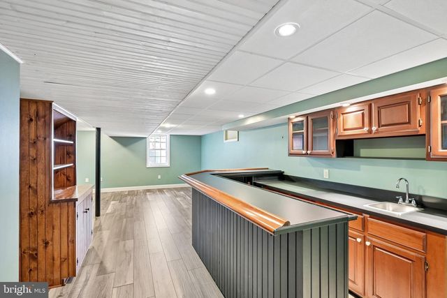 817 SHARON CIR, West Chester, PA 19382
