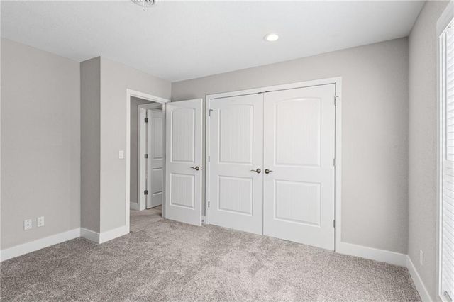 4904 NW Barry Road, Kansas City, MO 64154