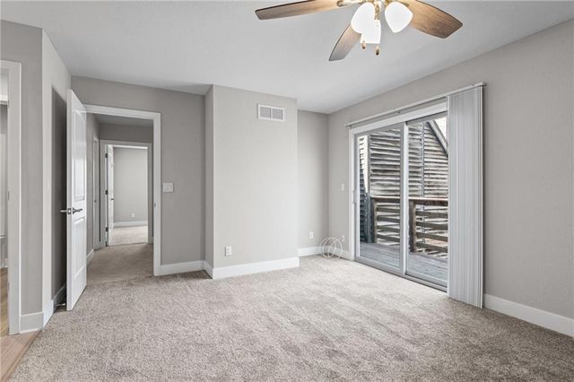 4904 NW Barry Road, Kansas City, MO 64154