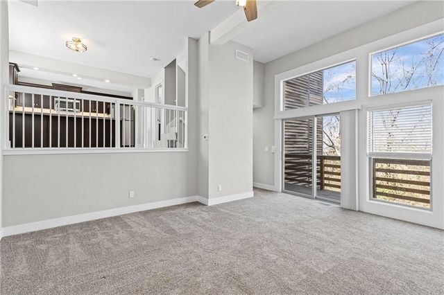 4904 NW Barry Road, Kansas City, MO 64154