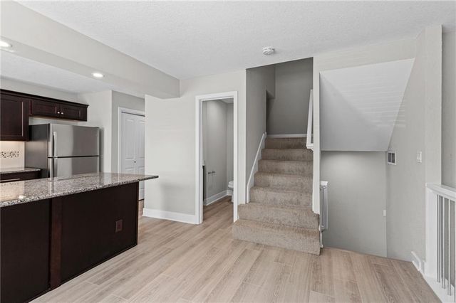 4904 NW Barry Road, Kansas City, MO 64154