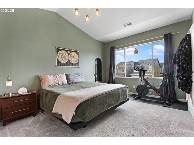 808 S 23RD Ave, Cornelius, OR 97113