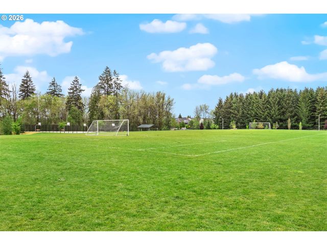 808 S 23RD Ave, Cornelius, OR 97113