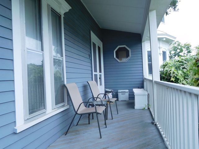 102 Market 1, Amesbury, MA 01913