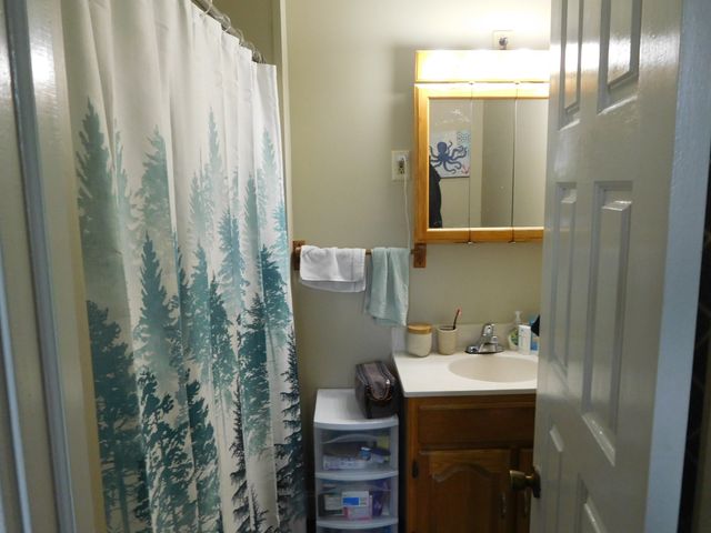 102 Market 1, Amesbury, MA 01913