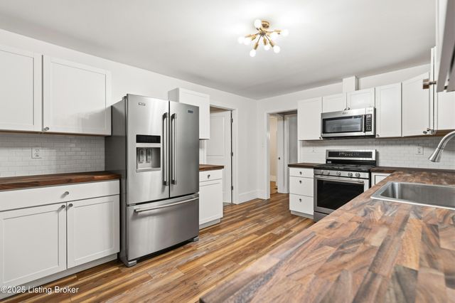 4109 Bank St, Louisville, KY 40212