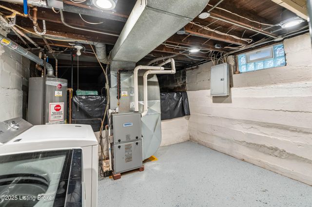 4109 Bank St, Louisville, KY 40212