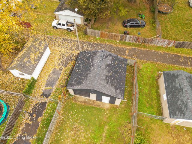 4109 Bank St, Louisville, KY 40212