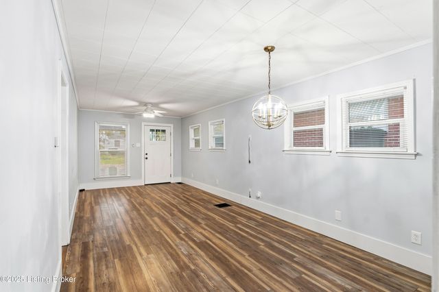 4109 Bank St, Louisville, KY 40212