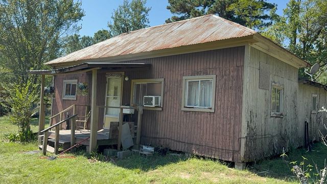 150 Loraine B Road, Point Blank, TX 77364