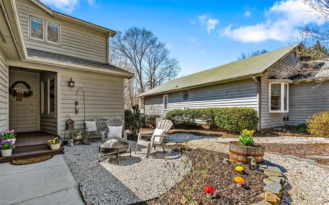 420 Chester Woods Court, High Point, NC 27262