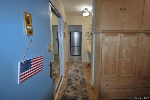 4 Stokes Road 2C, Yonkers, NY 10710
