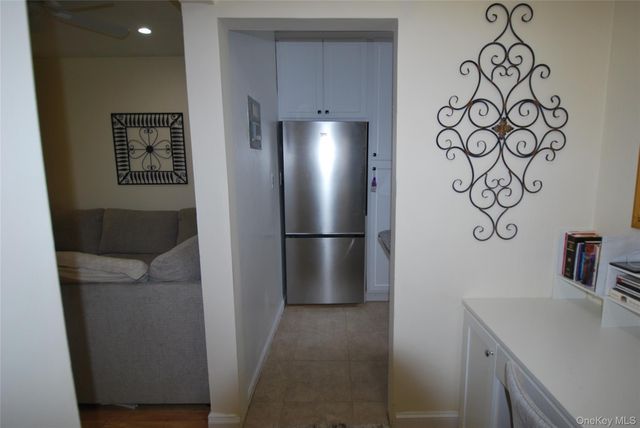 4 Stokes Road 2C, Yonkers, NY 10710