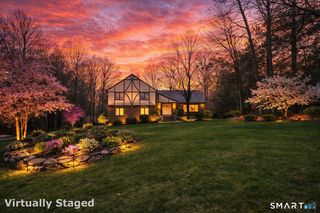 7 Rolling Ridge Court, Prospect, CT 06712