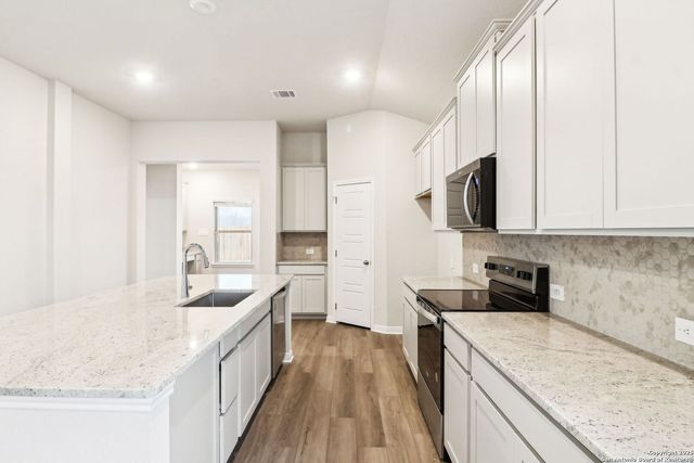 3046 Charyn Way, New Braunfels, TX 78132