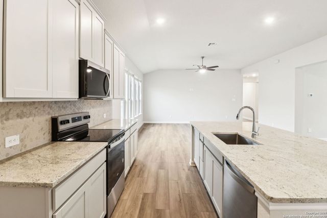 3046 Charyn Way, New Braunfels, TX 78132