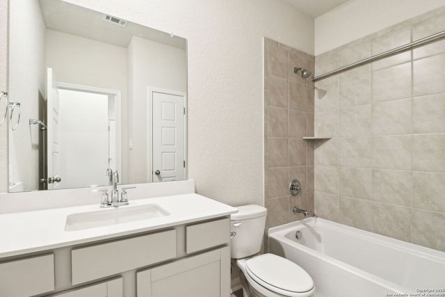 3046 Charyn Way, New Braunfels, TX 78132