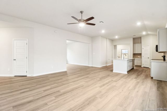 3046 Charyn Way, New Braunfels, TX 78132