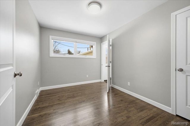 2506 Linwood Avenue, Royal Oak, MI 48073