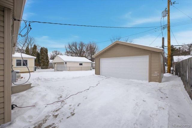 2506 Linwood Avenue, Royal Oak, MI 48073