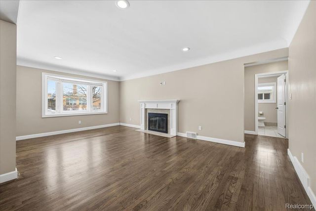 2506 Linwood Avenue, Royal Oak, MI 48073