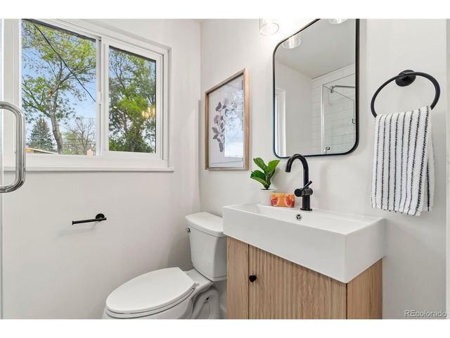 425 W 4th Avenue Dr, Broomfield, CO 80020