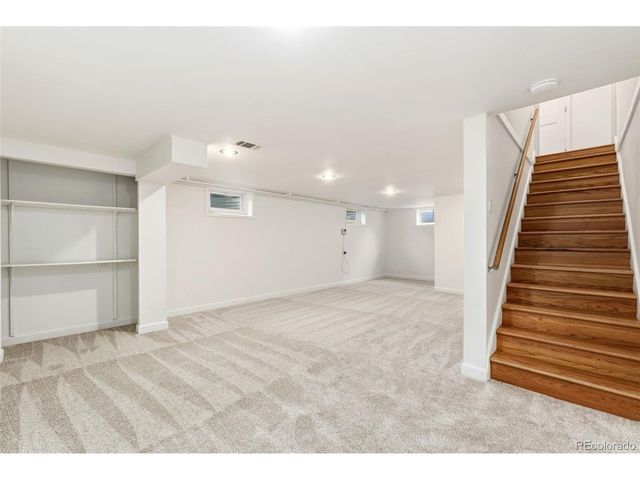 425 W 4th Avenue Dr, Broomfield, CO 80020
