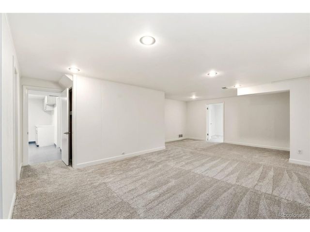 425 W 4th Avenue Dr, Broomfield, CO 80020
