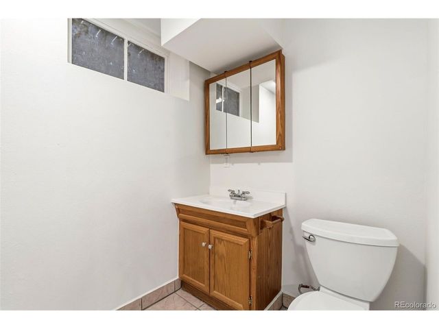 425 W 4th Avenue Dr, Broomfield, CO 80020
