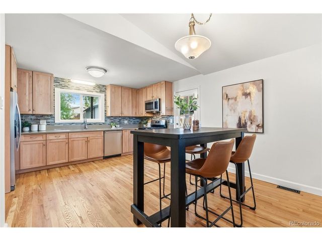 425 W 4th Avenue Dr, Broomfield, CO 80020