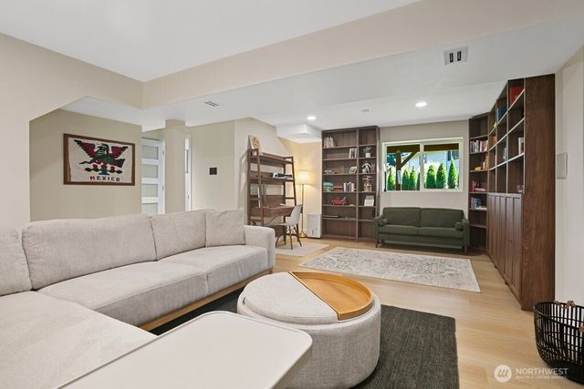 19911 34th Drive SE, Bothell, WA 98012