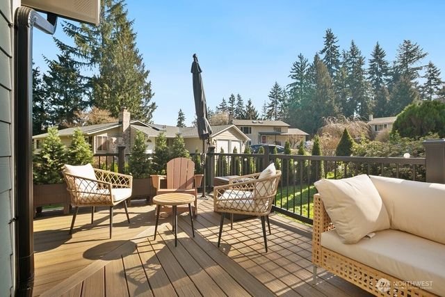 19911 34th Drive SE, Bothell, WA 98012