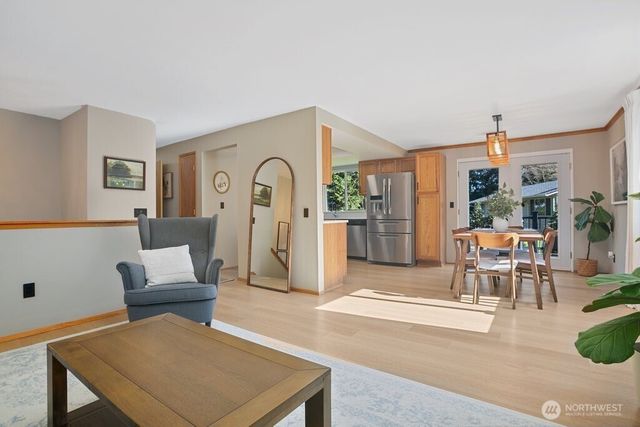 19911 34th Drive SE, Bothell, WA 98012