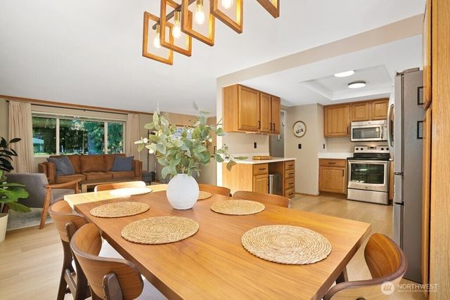 19911 34th Drive SE, Bothell, WA 98012