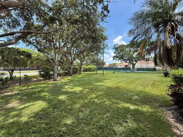 1237 SW 46th Ave 803, Pompano Beach, FL 33069