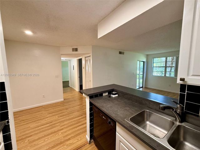 1237 SW 46th Ave 803, Pompano Beach, FL 33069