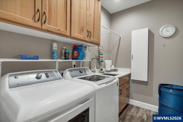 680 NW 11th Av, Canby, OR 97013