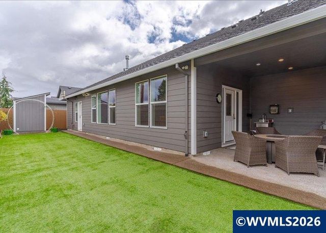 680 NW 11th Av, Canby, OR 97013