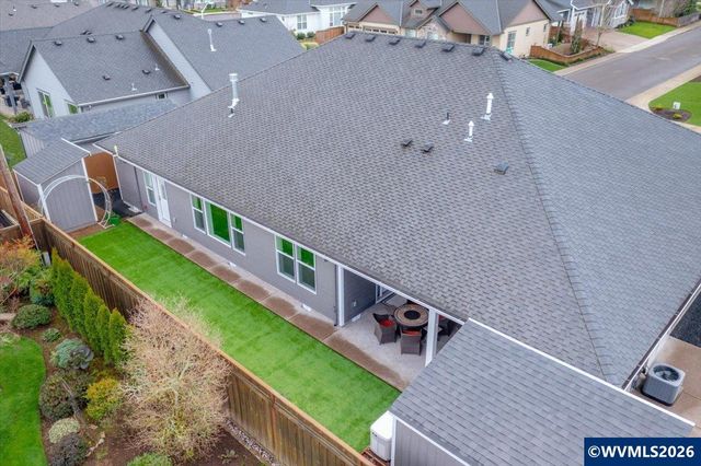 680 NW 11th Av, Canby, OR 97013