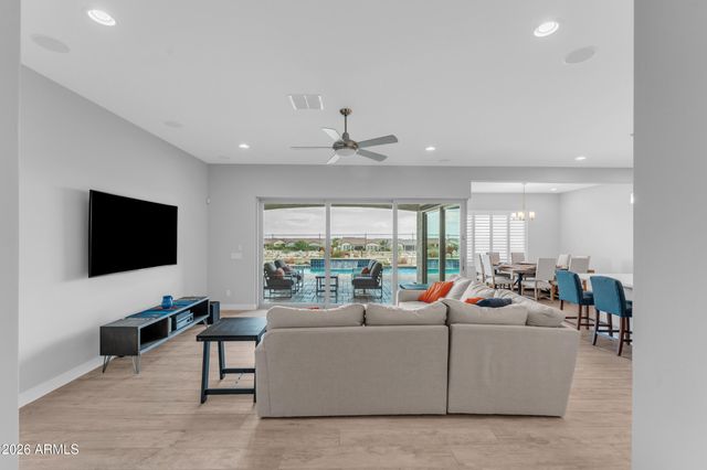 5207 N 206TH Drive, Buckeye, AZ 85396