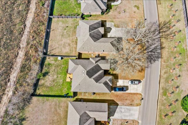 24 Chapel Hill Blvd. W, Hattiesburg, MS 39402