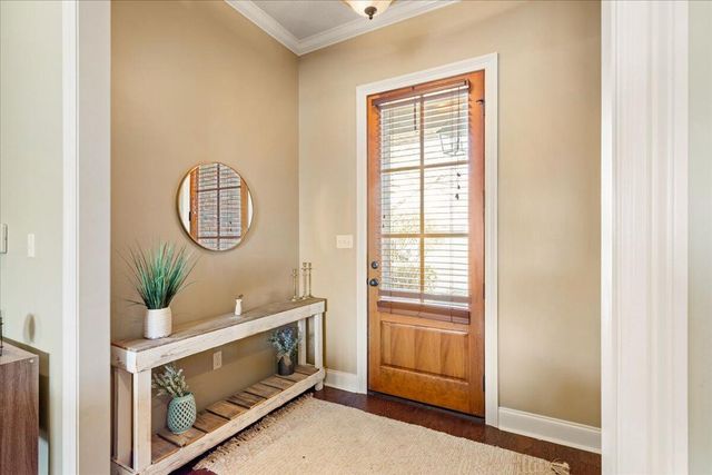 24 Chapel Hill Blvd. W, Hattiesburg, MS 39402