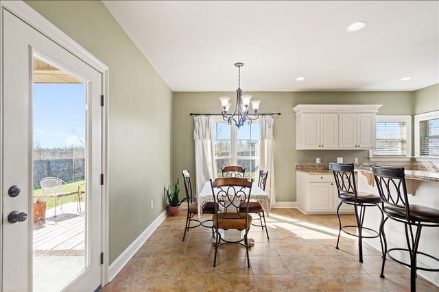 24 Chapel Hill Blvd. W, Hattiesburg, MS 39402