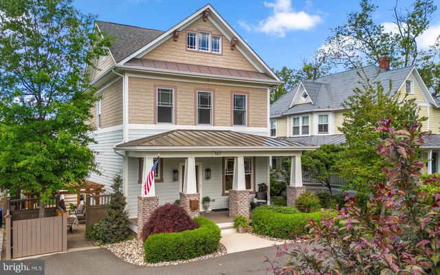 767 MONROE ST, Herndon, VA 20170